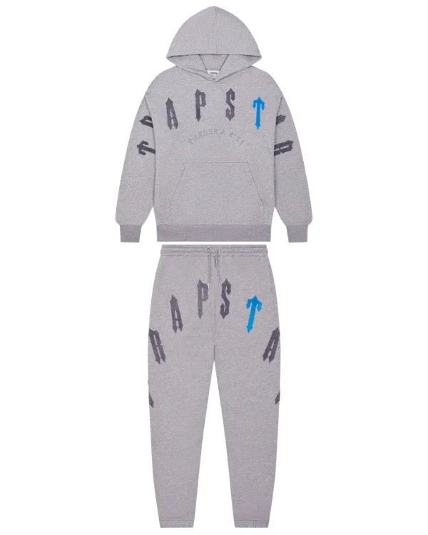 irongate-arch-chenille-2-0-tracksuit-grey